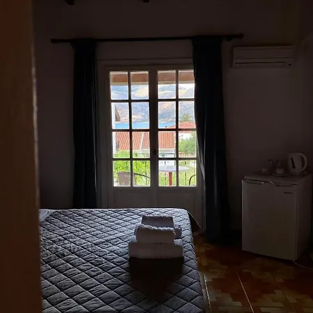 Terra Mare 2* Agios Dimitrios (Kefalonia)