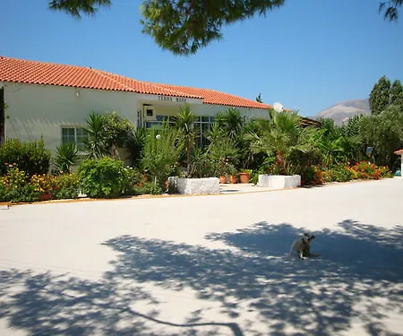 Terra Mare Hotell Agios Dimitrios (Kefalonia)